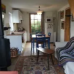 - Le Clos Aux Masques Saint-Pierre-Azif