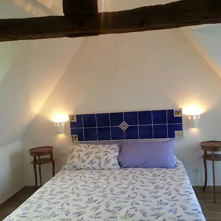 - Le Clos Aux Masques Frühstückspension
