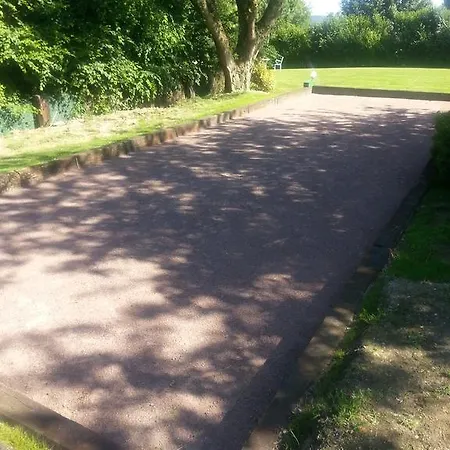 - Le Clos Aux Masques Bed and breakfast 3*