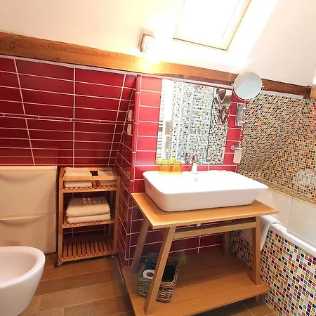 Bed & Breakfast - Le Clos Aux Masques Saint-Pierre-Azif