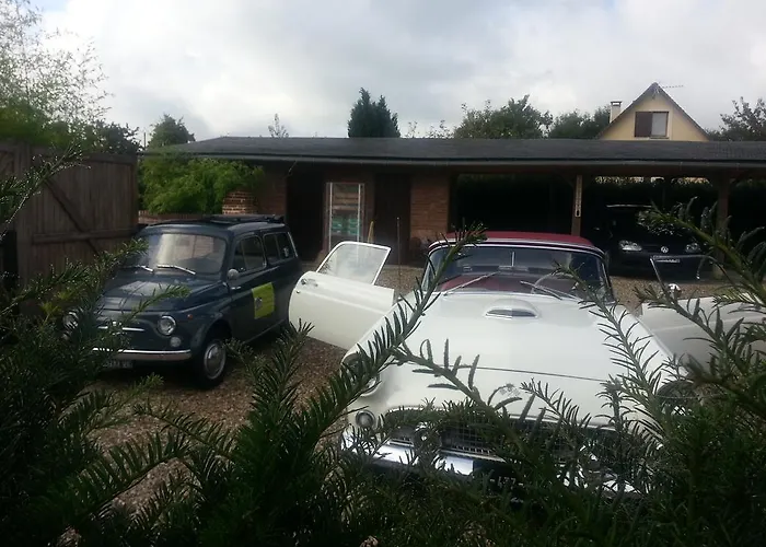 - Le Clos Aux Masques לינה וארוחת בוקר